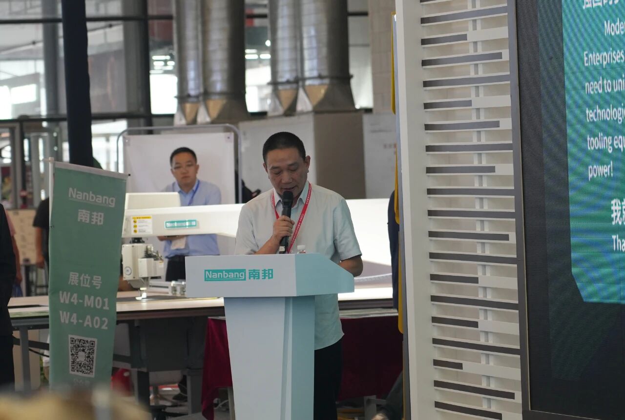 微信图片_2025-10-03_153448_059.jpg 微信图片_2025-10-03_153448_059.jpg